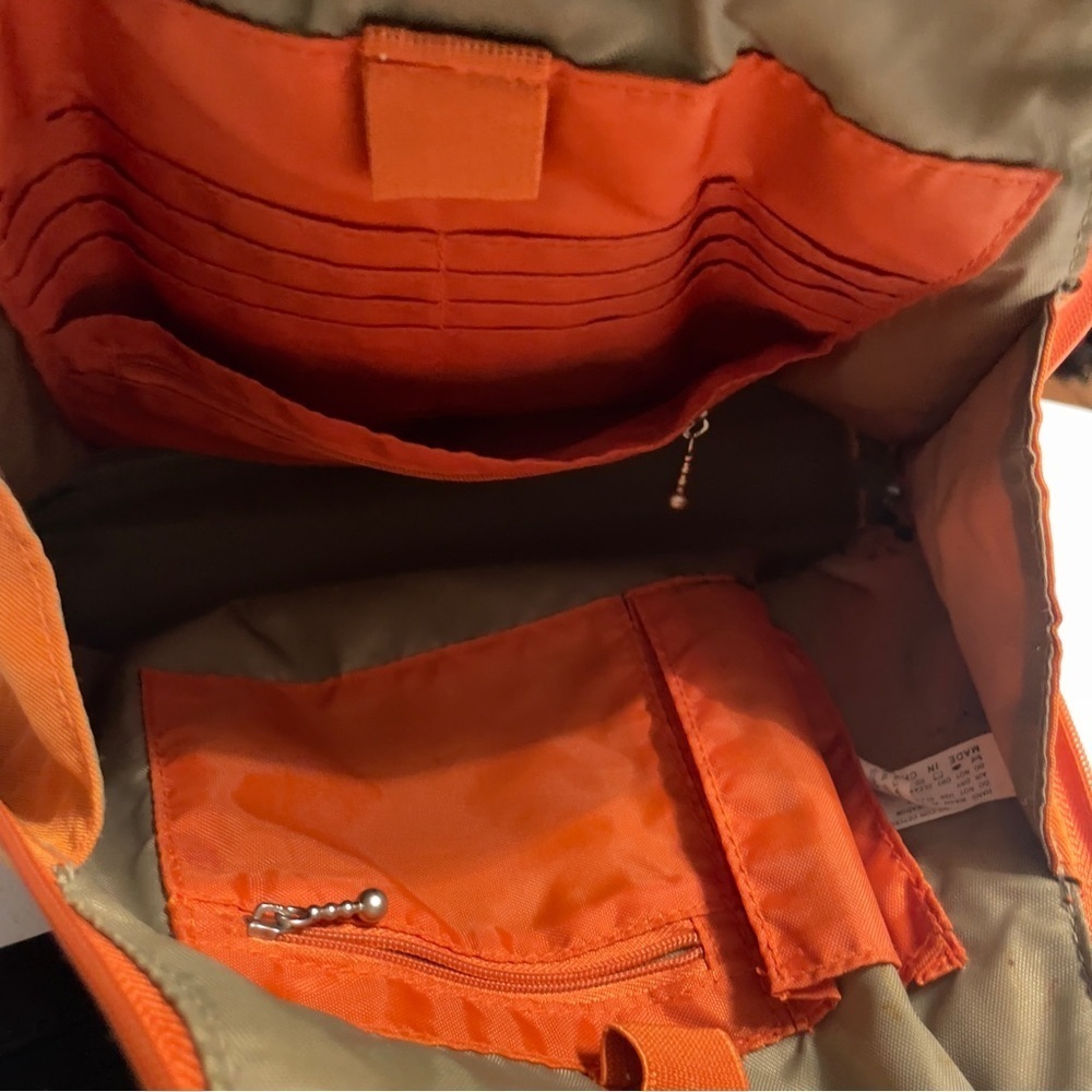 VTG Baggallini Metro Convertible Backpack Nylon Rust Orange Red - Picture 9 of 12